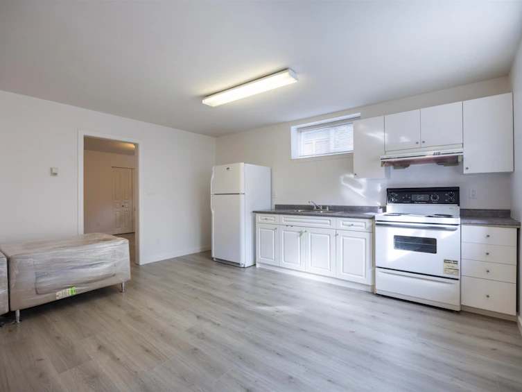5680 Cedarwood Street, Burnaby, BC, V5G 2K6 - 31
