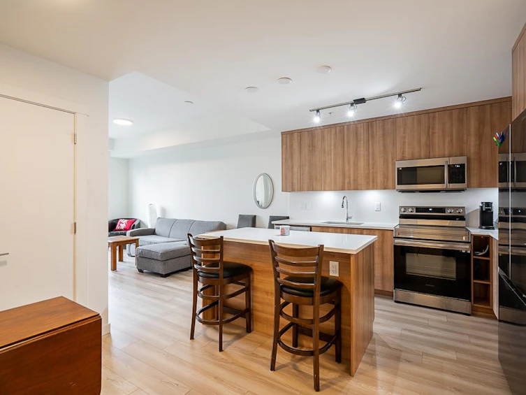 404-5420 208 Street, Langley, BC, V3A 2J9 - 2