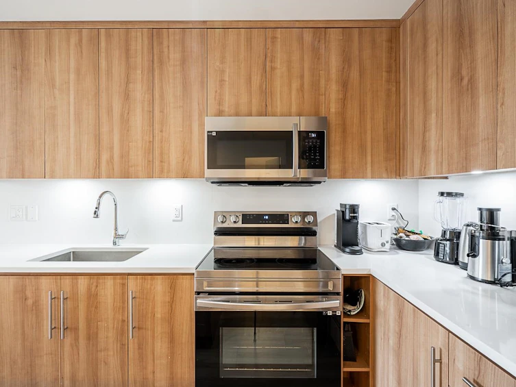 404-5420 208 Street, Langley, BC, V3A 2J9 - 5