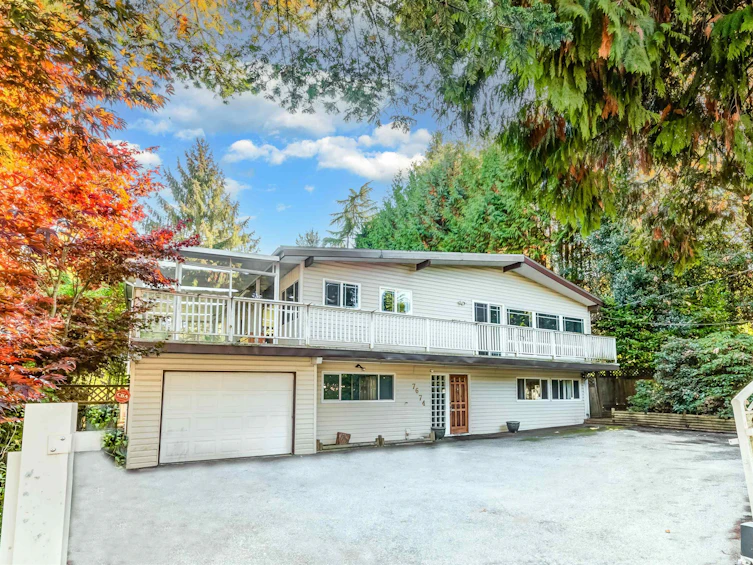 7674 Burris Street, Burnaby, BC, V5E 1Z3 - 2