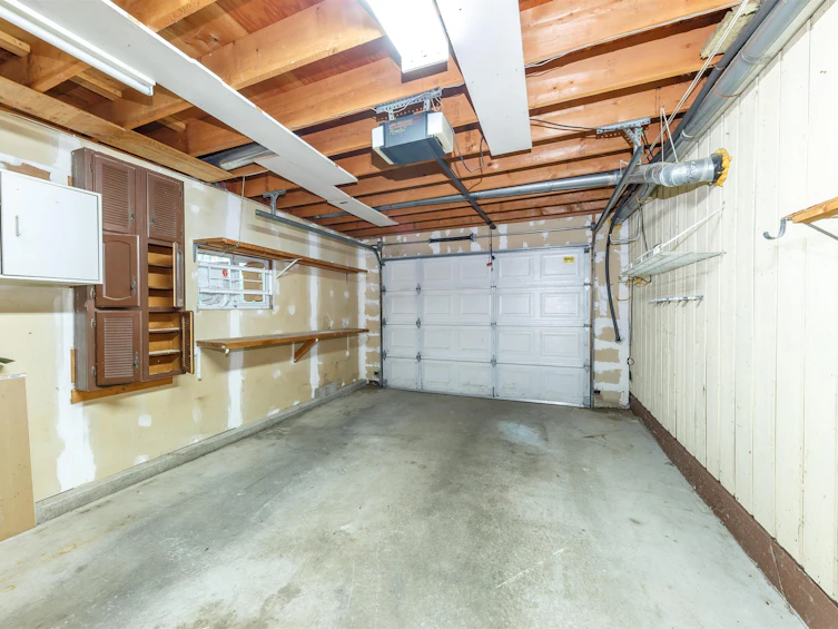 7674 Burris Street, Burnaby, BC, V5E 1Z3 - 26