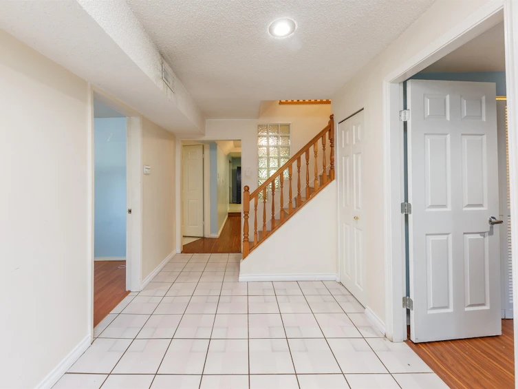 7674 Burris Street, Burnaby, BC, V5E 1Z3 - 4
