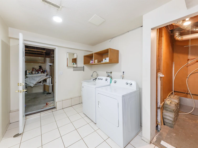 7674 Burris Street, Burnaby, BC, V5E 1Z3 - 25