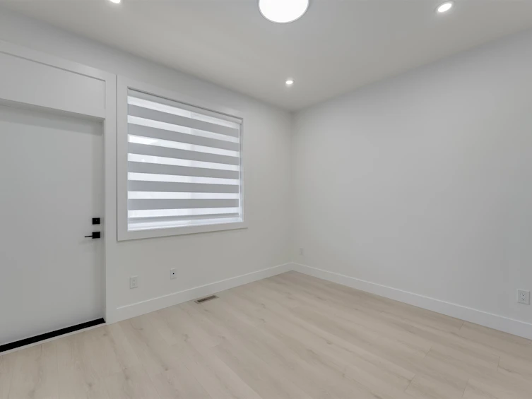 1682 Mckenzie Road, Abbotsford, BC, V2S 8J6 - 10