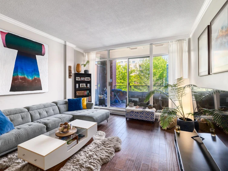 305-503 W 16th Avenue, Vancouver, BC, V5Z 4N3 - 2