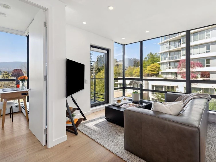 608-170 W 1st Street, North Vancouver, BC, V7M 3P2 - 11