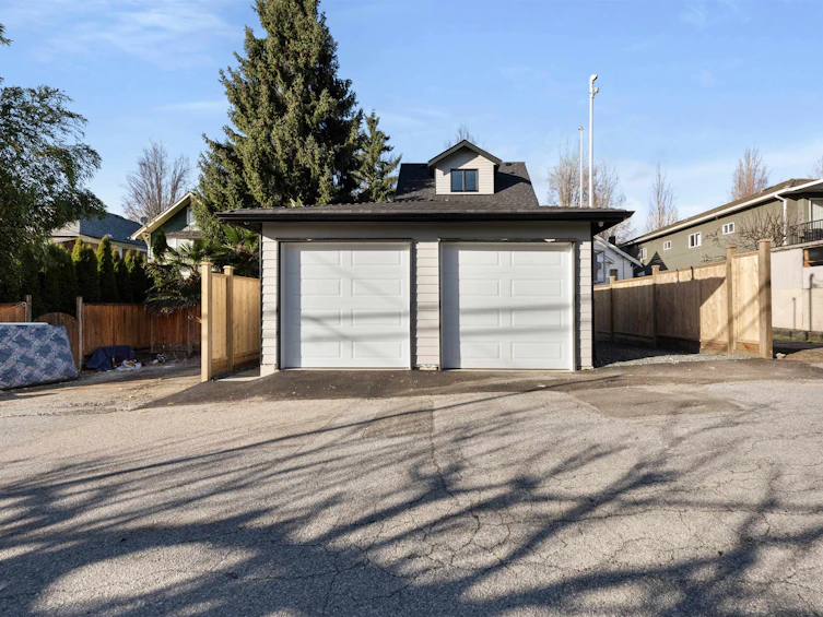 2038 E 1st Avenue, Vancouver, BC, V5N 1B5 - 38