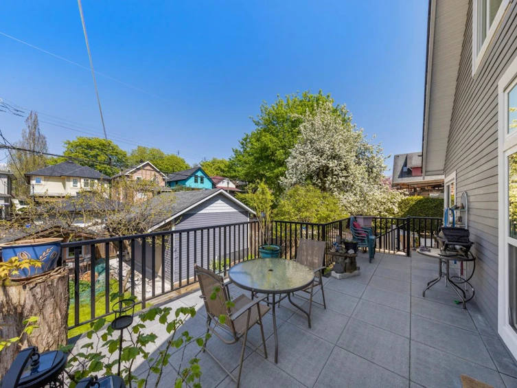 1953 Grant Street, Vancouver, BC, V5L 2Z1 - 20