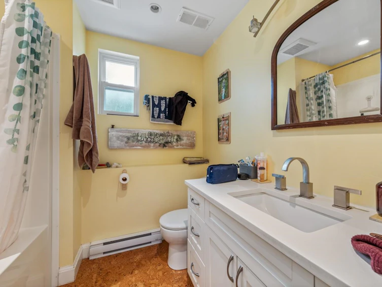 1953 Grant Street, Vancouver, BC, V5L 2Z1 - 29