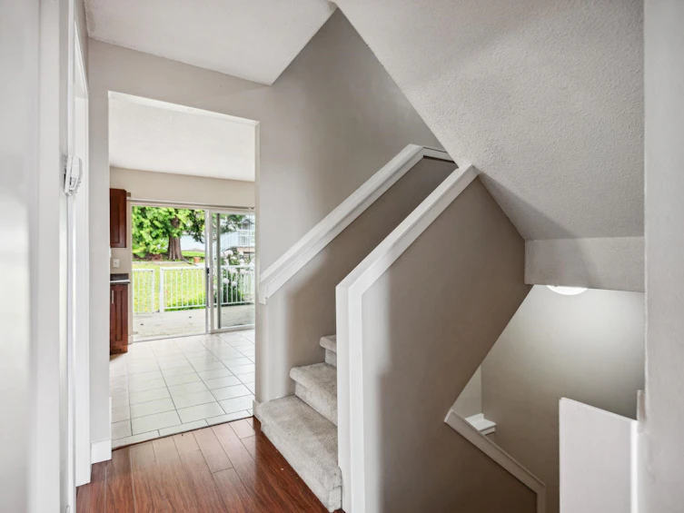7-322 Begin Street, Coquitlam, BC, V3K 4V9 - 16