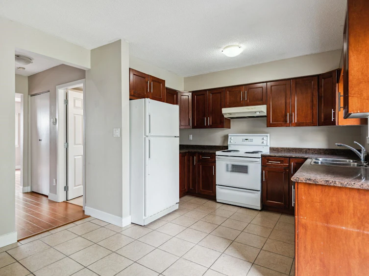 7-322 Begin Street, Coquitlam, BC, V3K 4V9 - 12