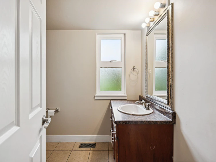 7-322 Begin Street, Coquitlam, BC, V3K 4V9 - 22