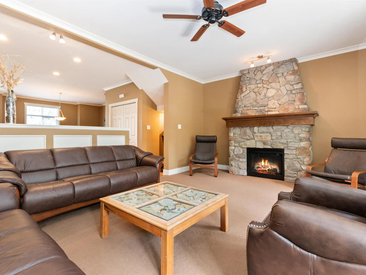 9-5837 Sappers Way, Chilliwack, BC, V2R 0G4 - 2