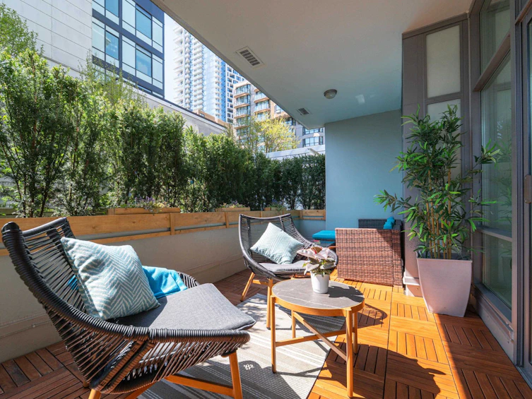706-1205 Howe Street, Vancouver, BC, V6Z 0B2 - 3