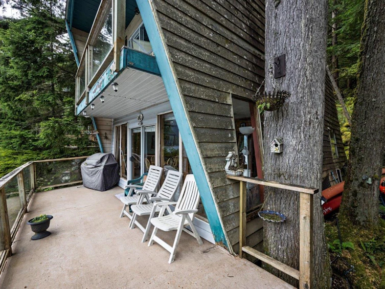 11 East Of Croker Island, North Vancouver, BC - 7