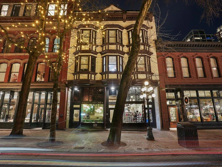 305-36 Water Street, Vancouver, BC, V6B 0B7 - 2