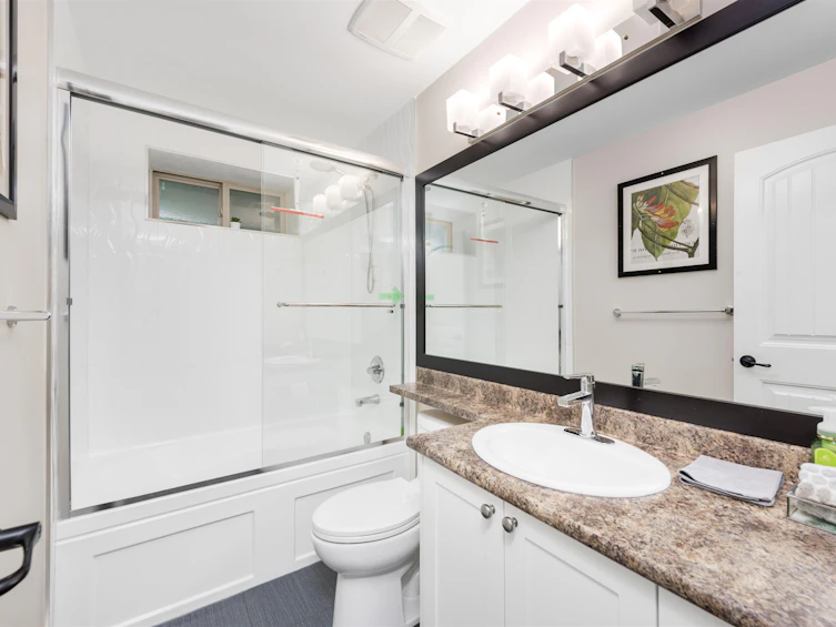 1027 Stewart Avenue, Coquitlam, BC, V3K 2N7 - 28