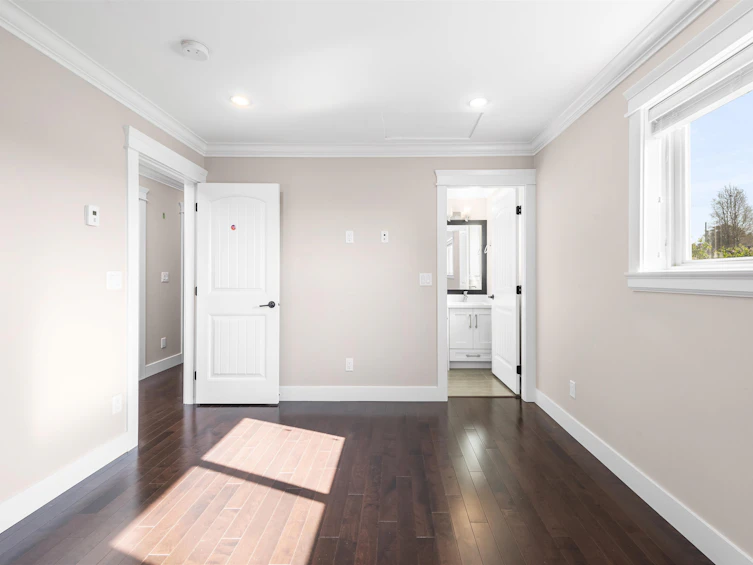 1027 Stewart Avenue, Coquitlam, BC, V3K 2N7 - 21