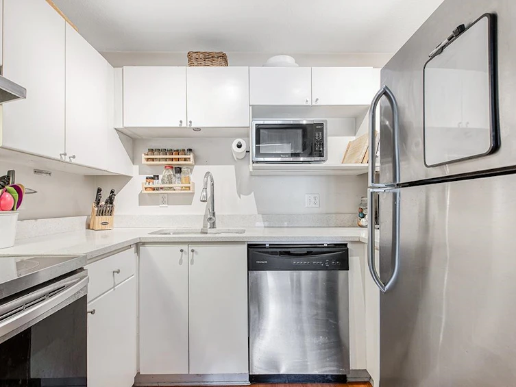 301-1610 E 5th Avenue, Vancouver, BC, V5N 1L7 - 9