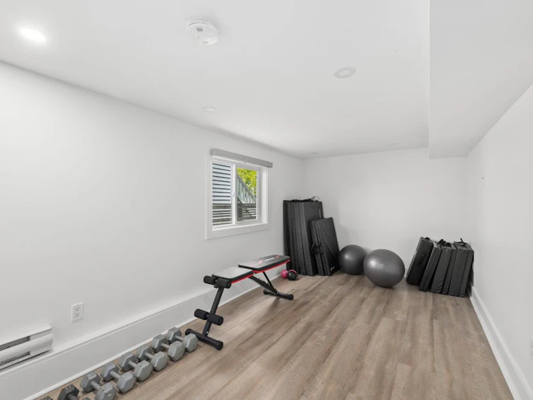 842 E 11th Avenue, Vancouver, BC, V5T 2E6 - 32