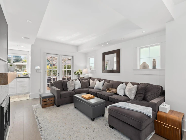 842 E 11th Avenue, Vancouver, BC, V5T 2E6 - 17