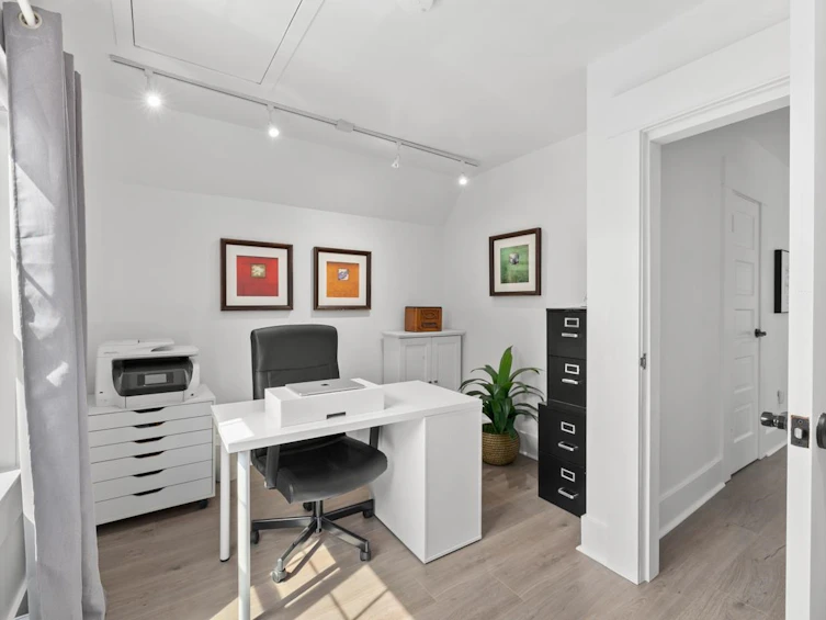 842 E 11th Avenue, Vancouver, BC, V5T 2E6 - 26