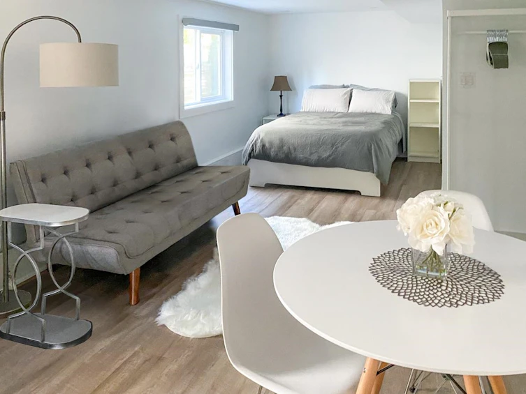 842 E 11th Avenue, Vancouver, BC, V5T 2E6 - 35