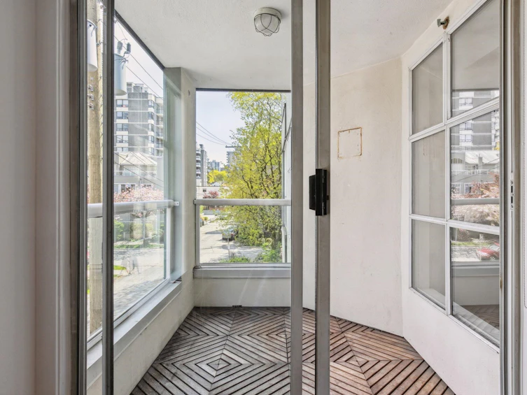 303-1705 Nelson Street, Vancouver, BC, V6G 1M6 - 27