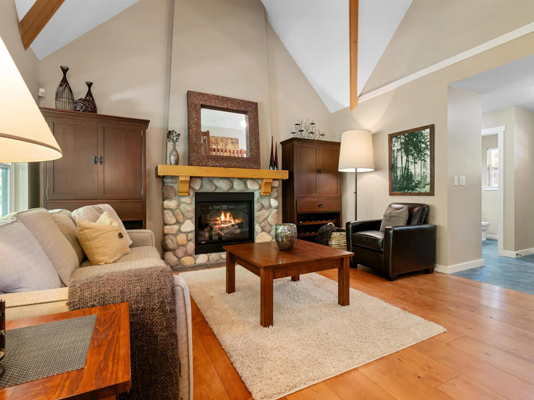 1869 Blackberry Lane, Cultus Lake, BC, V2R 0E1 - 8