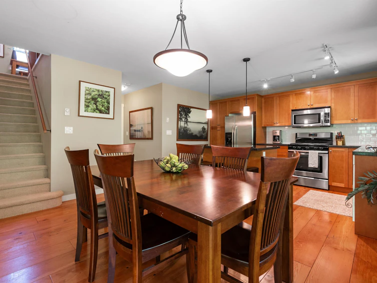 1869 Blackberry Lane, Cultus Lake, BC, V2R 0E1 - 11
