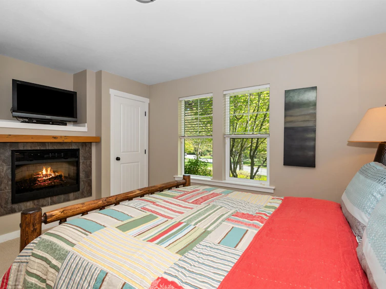 1869 Blackberry Lane, Cultus Lake, BC, V2R 0E1 - 18