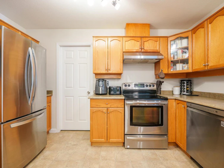 104-12464 191b Street, Pitt Meadows, BC, V3Y 2P6 - 8