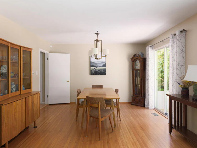 13181 24 Avenue, Surrey, BC, V4A 2G2 - 13