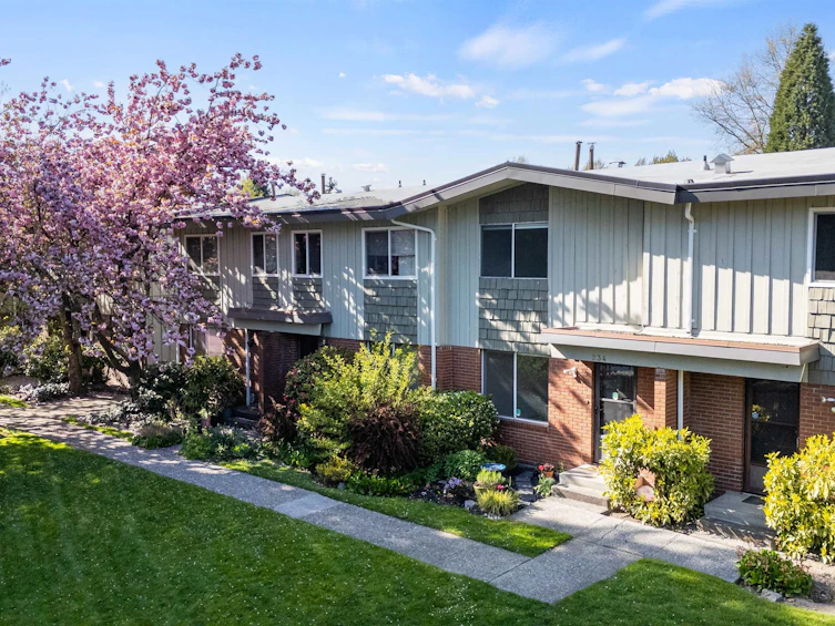 234-9061 Horne Street, Burnaby, BC, V3N 4L2 - 3