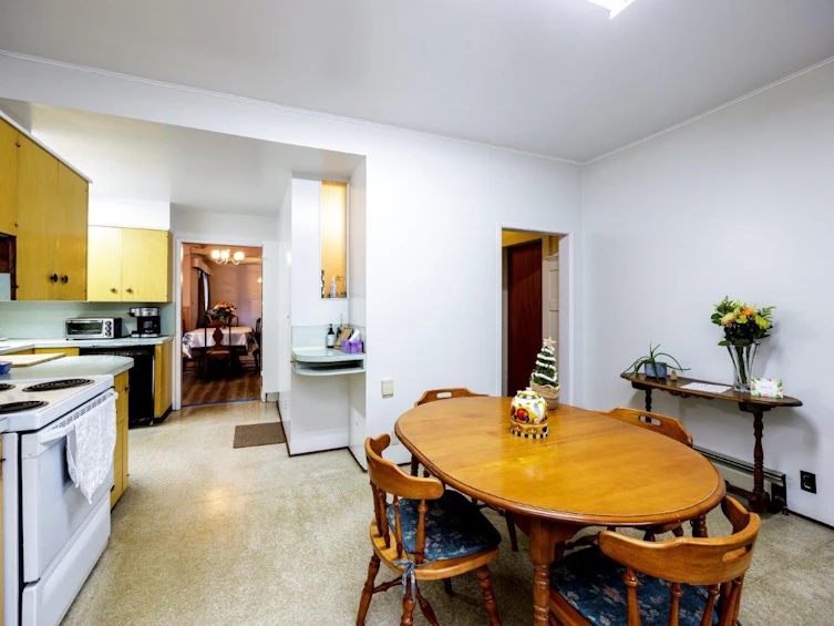 151 E Kings Road, North Vancouver, BC, V7N 1H4 - 13