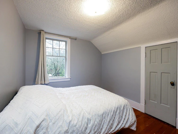 151 E Kings Road, North Vancouver, BC, V7N 1H4 - 17