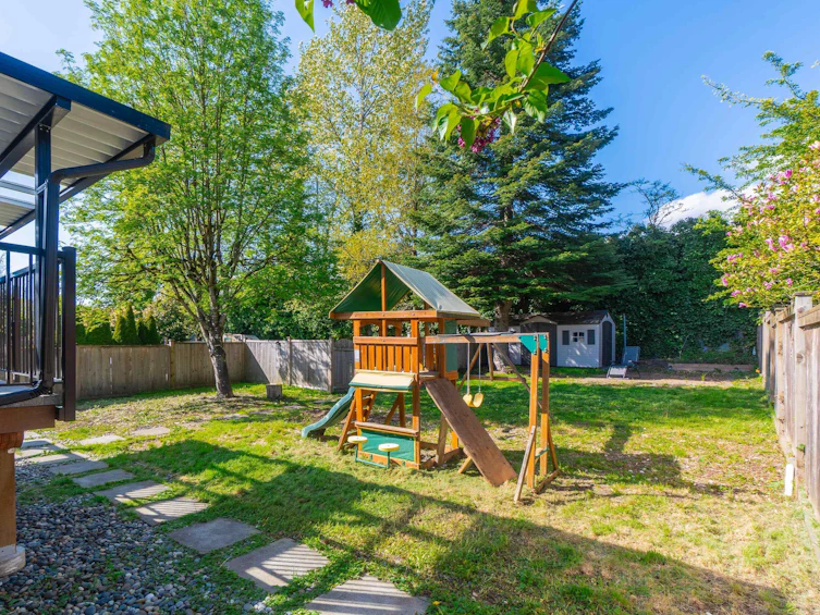 512 W 24th Street, North Vancouver, BC, V7M 2E1 - 5