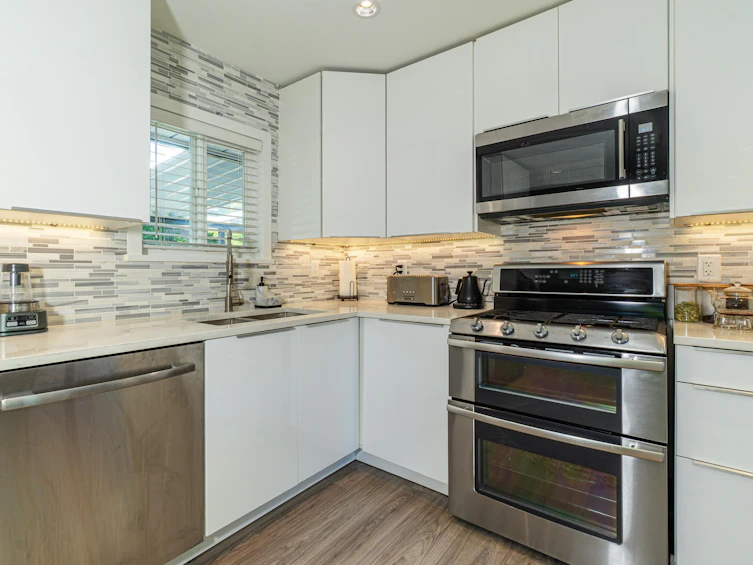 512 W 24th Street, North Vancouver, BC, V7M 2E1 - 14