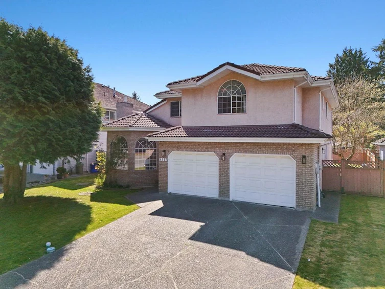 8917 115 Street, Delta, BC, V4C 8E9 - 2