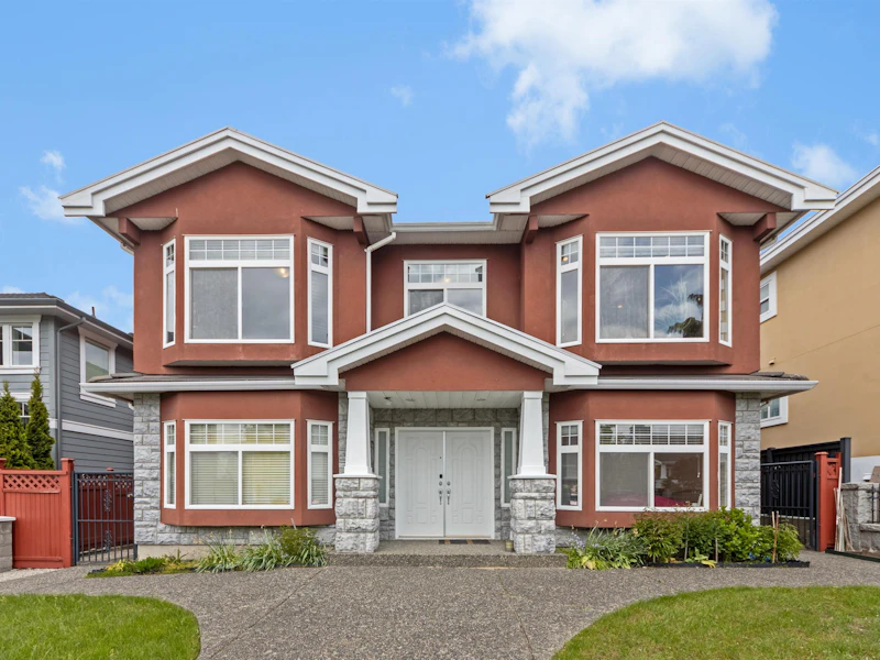 4263 Kitchener Street, Burnaby BC V5C 3M4