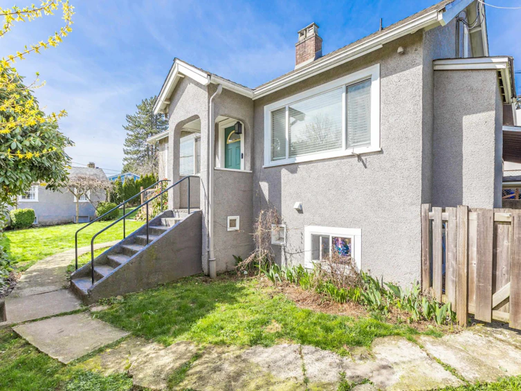 33479 Fifth Avenue, Mission, BC, V2V 1W5