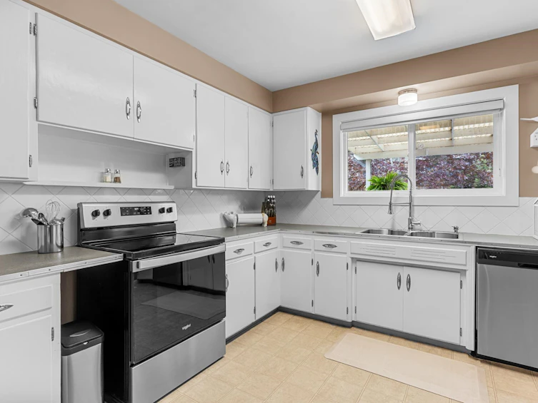 33699 Lincoln Road, Abbotsford, BC, V2S 1S1 - 9