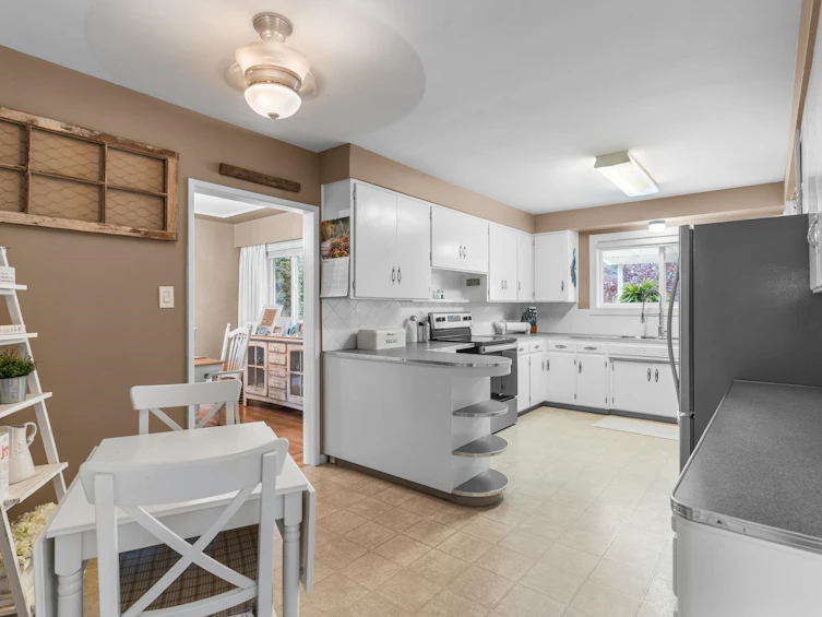 33699 Lincoln Road, Abbotsford, BC, V2S 1S1 - 8