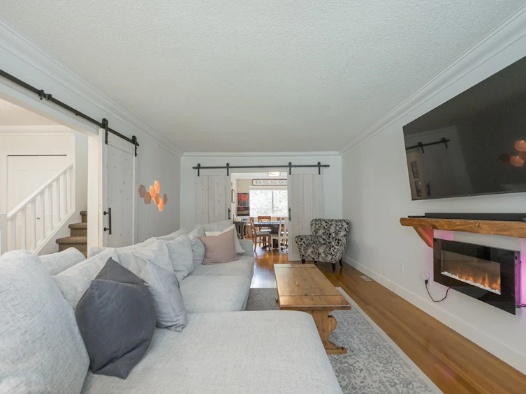 14904 95a Avenue, Surrey, BC, V3R 7T6 - 5