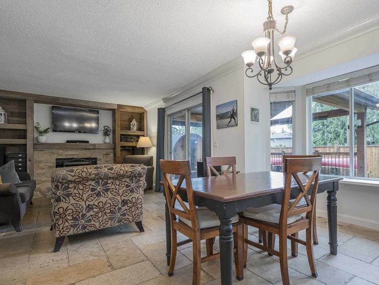14904 95a Avenue, Surrey, BC, V3R 7T6 - 11