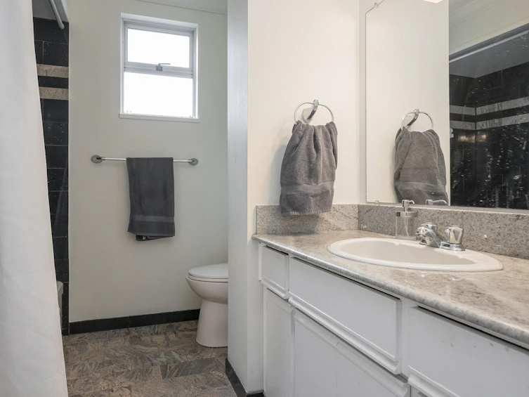 14904 95a Avenue, Surrey, BC, V3R 7T6 - 28