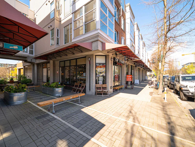 204-2655 Cranberry Drive, Vancouver, BC, V6K 4V5 - 38