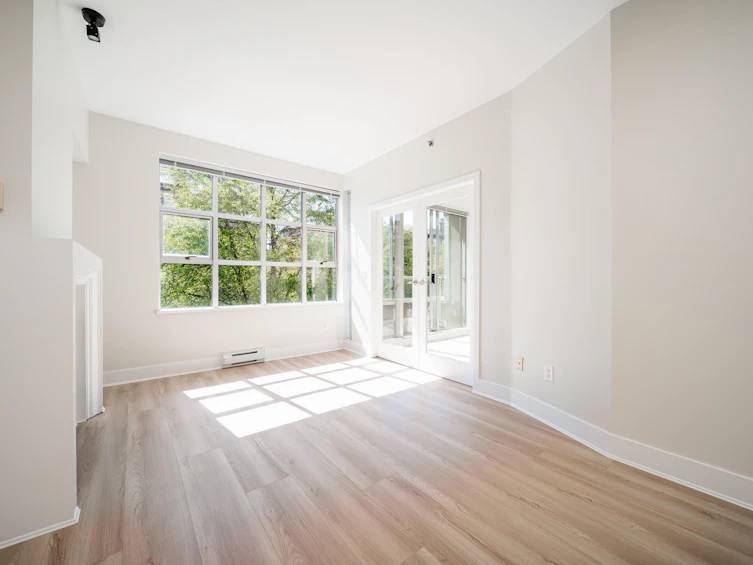 204-2655 Cranberry Drive, Vancouver, BC, V6K 4V5 - 4
