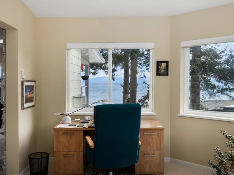 214-1585 Field Road, Sechelt, BC, V7Z 0H1 - 12
