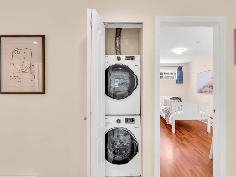 183 W 15 Avenue, Vancouver, BC, V5Y 1X8 - 26